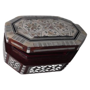 Oval Box 11