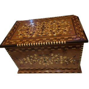 Case / Box 1
